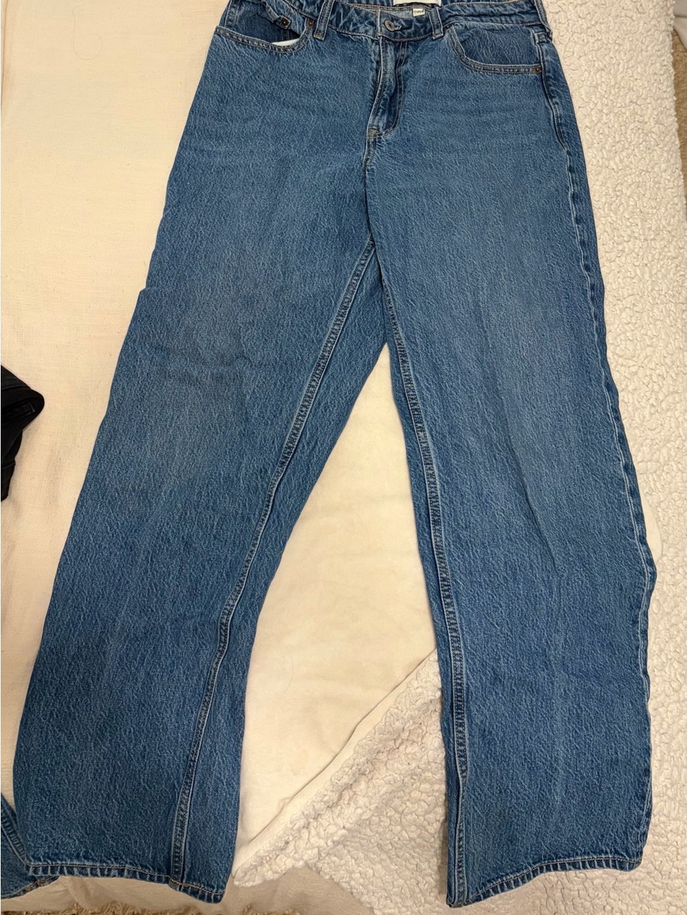 Abercrombie & Fitch High Rise Loose Curve Love Jean